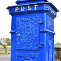 Rear view of "Coastal Surf" Post Box 