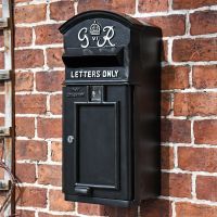 Black & White Slim King George Post Box in Situ