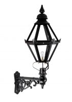 Craven Lantern on Capella Bracket