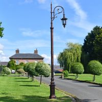 Deluxe Antique Copper Ornate Cast Iron Swan Neck Lamp Post Deluxe Antique Copper Ornate Cast Iron Swan Neck Lamp Post
