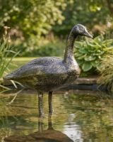 Looking Up Bronze Finish Goose Garden Sculpture ai illustration