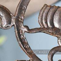 Close-up of the Cast Iron Finish