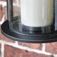 Close-up of the Seeded Glass 