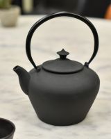 Matte Black Cast Iron Teapot Matte Black Cast Iron Teapot