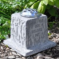 Stone Effect Pet Memorial Vase in Situ
