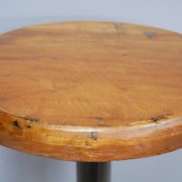 Close up of wooden seat 