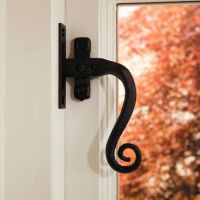 Monkeytail Casement Stay With Hook Plate