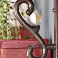 Scroll Design on the Shelf Bracket