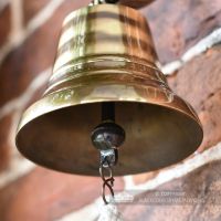 Close-up of the Caxton of the Bell 