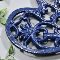 Blue Heavy Duty Heart Trivet Detailing