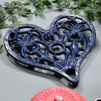 Blue Heavy Duty Heart Trivet in Situ