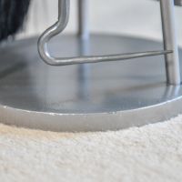 Close-up of the Round Base