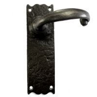 "Aldrington" Cast Iron Door Handle