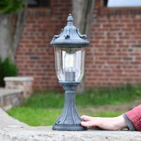 Ornate Verdigris Pillar Light to scale