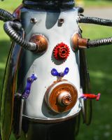 Close up of Penguin Diver Recycled Metal Sculpture body