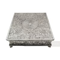 Traditional Aluminium Square Cake stand Traditional Aluminium Square Cake stand