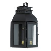 ’Portsmouth" Wall Lantern Finished in Black
