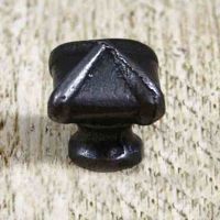 Pyramid Shape Cast Iron Cabinet Knob Pyramid Shape Cast Iron Cabinet Knob