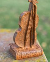 Close-Up of "A Farewell to Arms" Novel Freestanding Base Close-Up of "A Farewell to Arms" Novel Freestanding Base