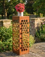 Rustic Honeycomb Decorative Garden Column digital illustration