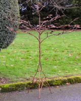 Rustic Metal Tree Sculpture Garden Ornament with Leaves - 170cm Rustic Metal Tree Sculpture Garden Ornament with Leaves - 170cm