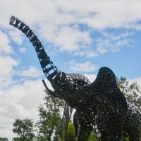 "Sambaku" Garden Elephant Sculpture Looking Up