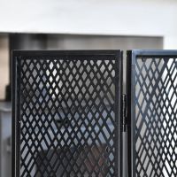 Close up of Hinge and Diamond Pattern