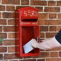 Goldney Red & Gold King George With Door Open  Goldney Red & Gold King George With Door Open