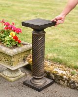 Scale image of bronze sundial column