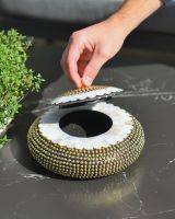 Scale image of scalloped edge jewellery box 