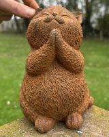 Scale image of rustic finish cat outdoor statue