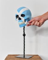 Scale image of Freestanding Scottish Flag Skull Ornament