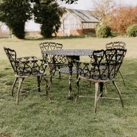 Edworth Manor Dining Set Edworth Manor Dining Set
