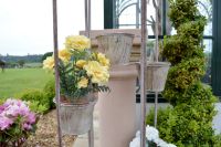 Shabby Chic Aged Cream Plant Stand Shabby Chic Aged Cream Plant Stand