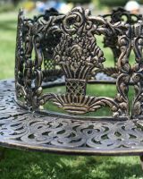 Close-Up of Cast Aluminium Frame