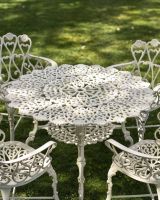 Close-Up of Solid Cream "Wootton House" Four Seat Dining Set