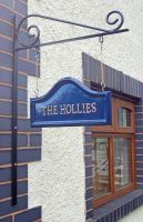 Wall Bracket with Blue arched plaque