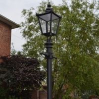 Victorian Lantern & Lamp Post Set in an Extra Large Size