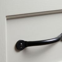 The Cotswold Penny End Arched Pull Handle - 180mm Showing a Close up of the Screw Attachment - Digital Illustration