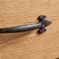 The Gothic Fleur-de-Lis Bow Handle - 157mm Showing the Curved Grip - Digital Illustration