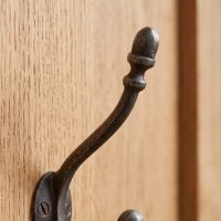 The Regency Oval Backplate Acorn Hook - 130mm Showing the Acorn Detailing of the Upper Hook - Digital Illustration