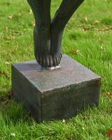 The Zephyr Winged Angel Garden Sculpture Showing a Close up of the Square Base