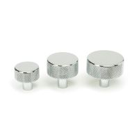The 32mm Knurled Cabinet Knob (No Rose) in Polished Chrome Alongside Different Sizes on a White Background The 32mm Knurled Cabinet Knob (No Rose) in Polished Chrome Alongside Different Sizes on a White Background