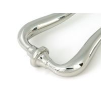 The Art Deco Geometric Loop Door Knocker in Polished Stainless Steel Showing a Close up of the Knocker Handle