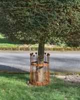 Traditional Rustic Tree Guard Traditional Rustic Tree Guard