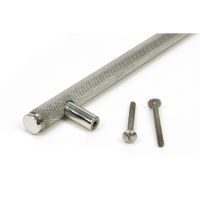 The Small Knurled Cabinet Pull Handle in Polished Stainless Steel Showing a Close up Image of the Supplied Fittings The Small Knurled Cabinet Pull Handle in Polished Stainless Steel Showing a Close up Image of the Supplied Fittings