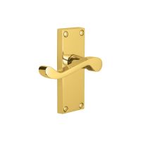 The Victorian Scroll Door Handles - 115mm Lever Latch Pair in a Brass Finish