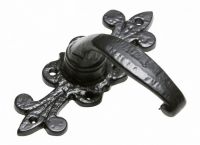 "Harrington Keep" Traditional Fleur de Lys Lever Handle