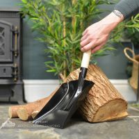 Traditional Wooden Handle Shovel Scale