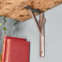 Simplistic Iron Bracket in Full  Simplistic Iron Bracket in Full